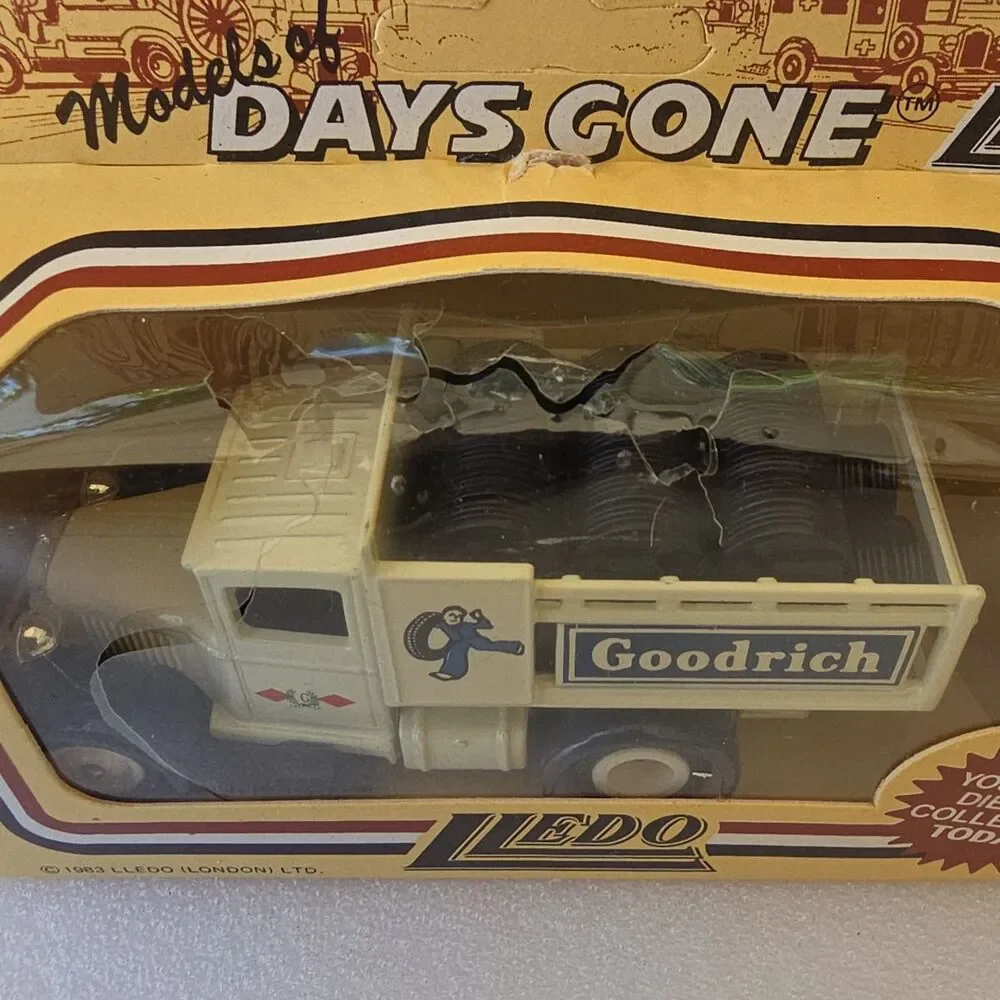 Lledo Days Gone (Lot of 2)